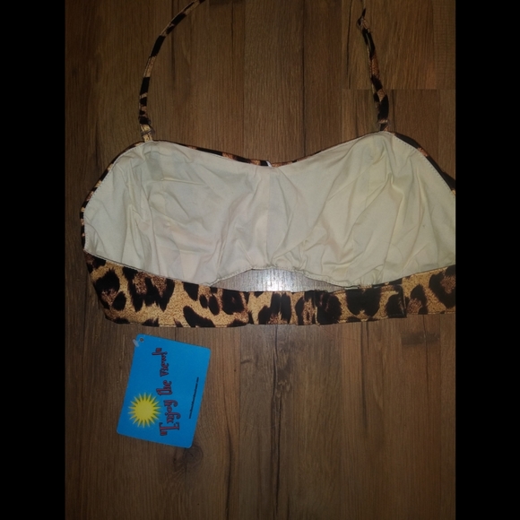 Beach Bash Leopard Beach Wear Bikini Top - Picture 5 of 13